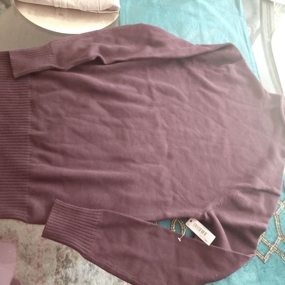 Amazon Essentials 100% Cotton Rolled Mock Neck Burgundy Sweater New W/Tags Sz.M - Picture 2 of 12